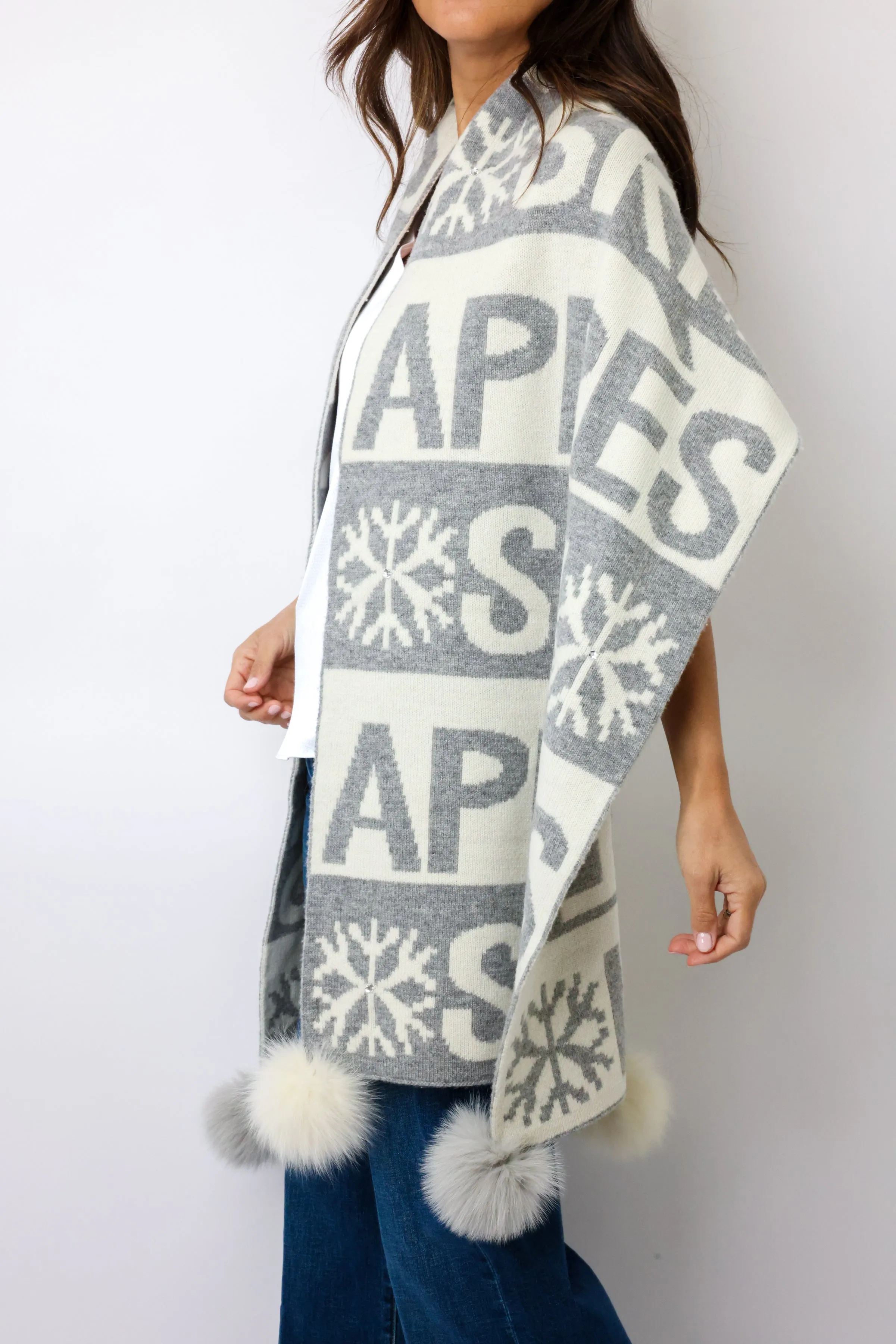 Après Ski Oversized Knit Scarf