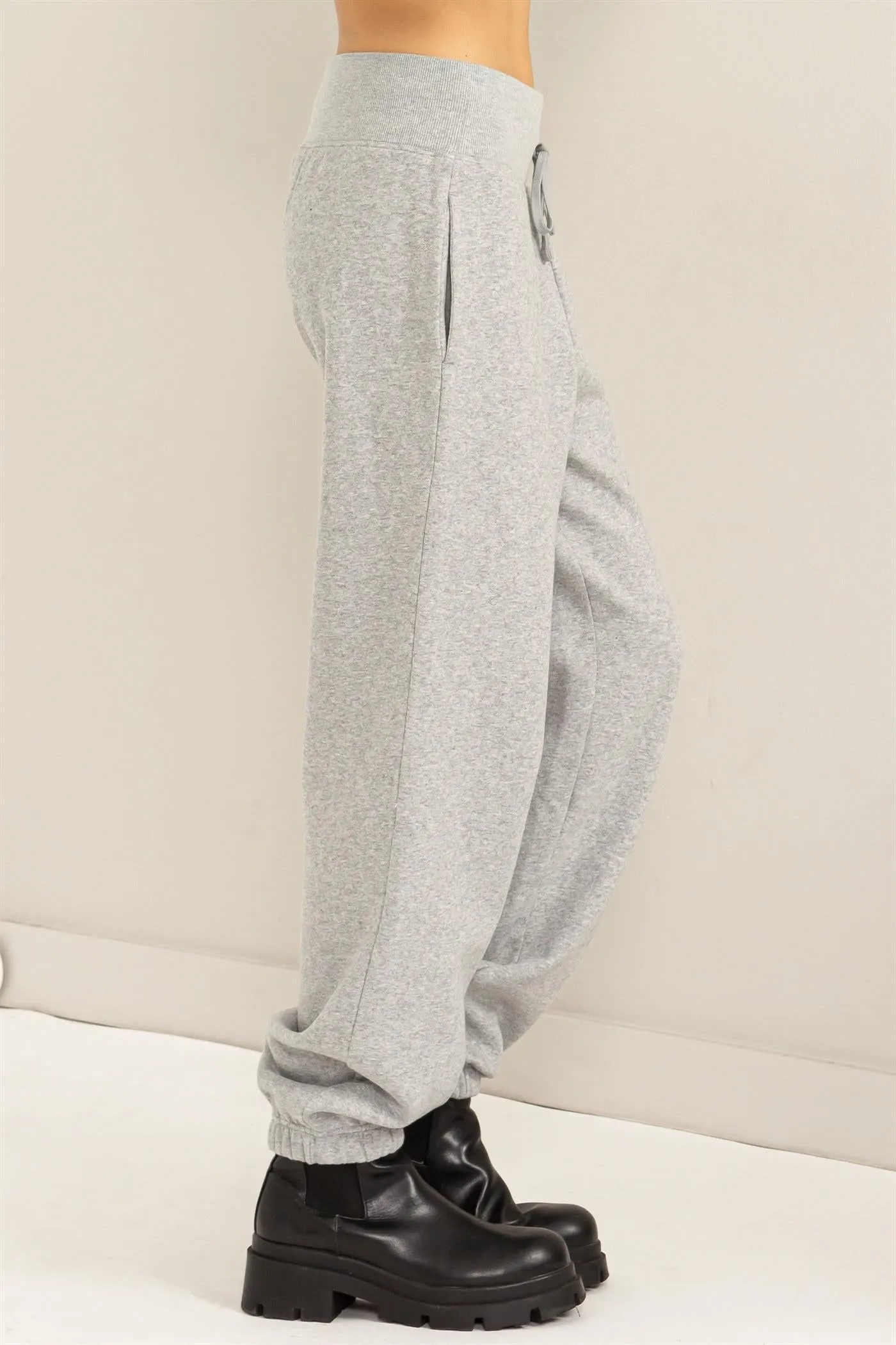 DZ24A315-High-waist Jogger Pants