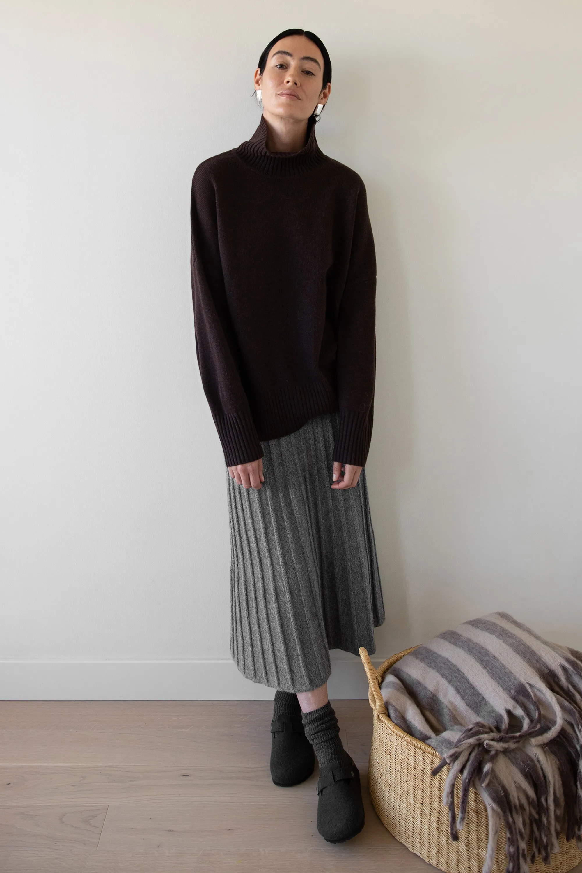 MIDI KNIT SWEATER SKIRT