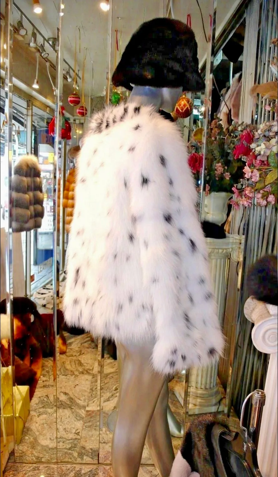 Stunning Black & White Fox Fur Jacket Very Stylish & Youthful Design SUPER SALE!!!