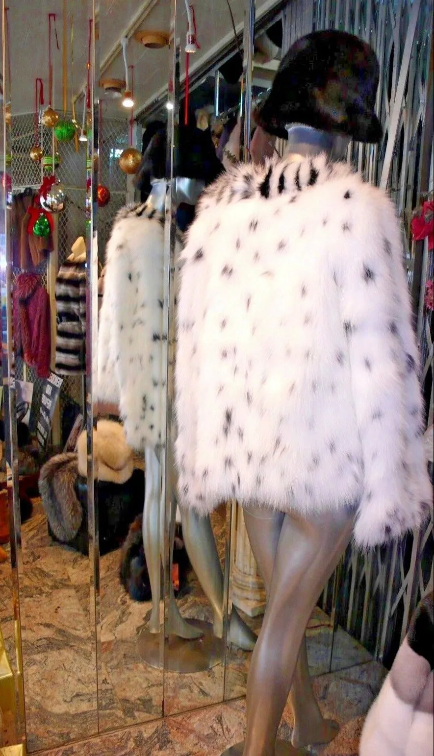 Stunning Black & White Fox Fur Jacket Very Stylish & Youthful Design SUPER SALE!!!