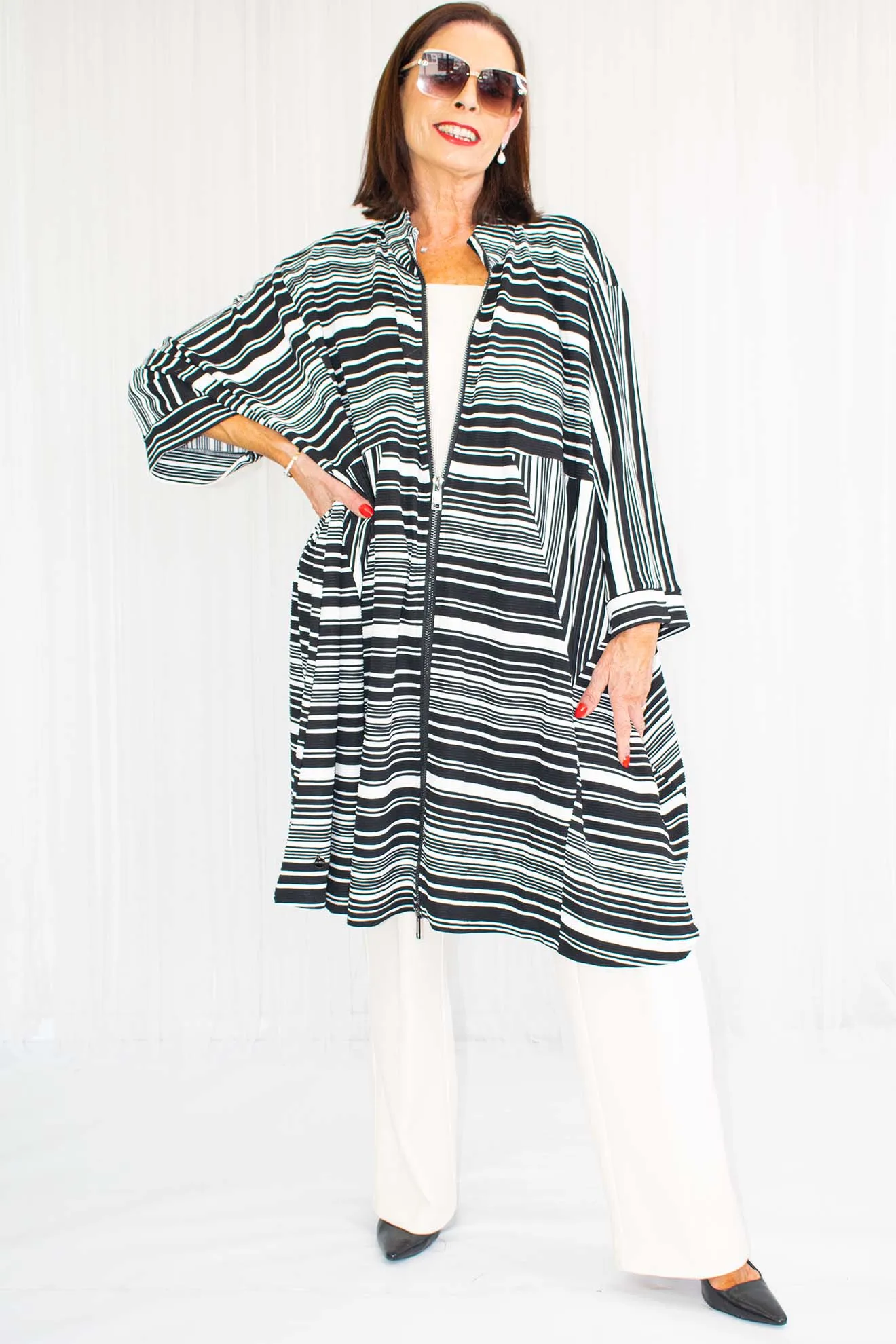 Zaria Stripe Batwing Slouch Jacket in Mono