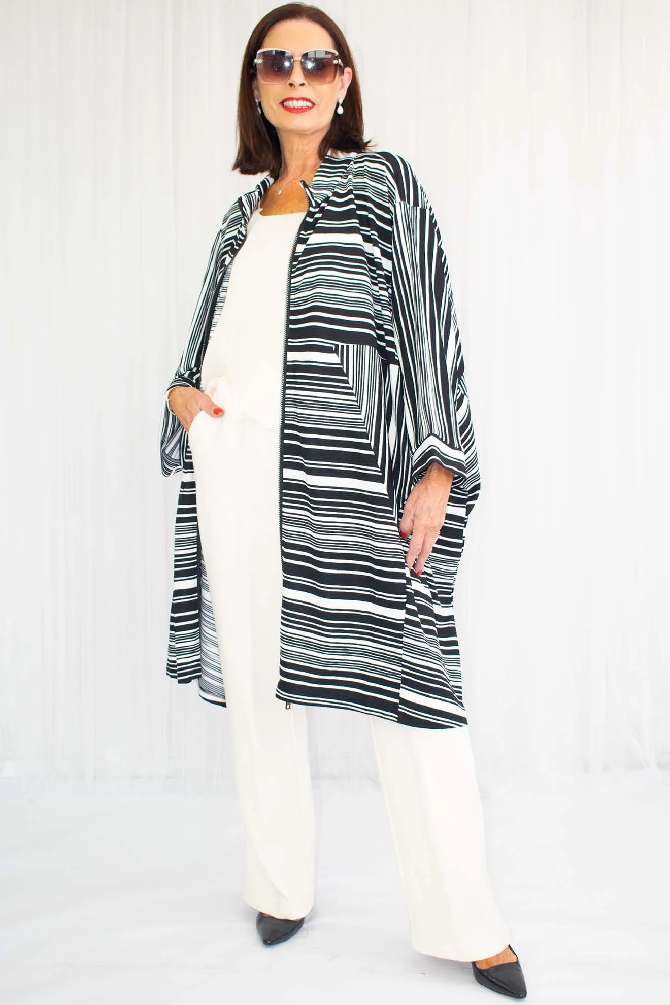 Zaria Stripe Batwing Slouch Jacket in Mono