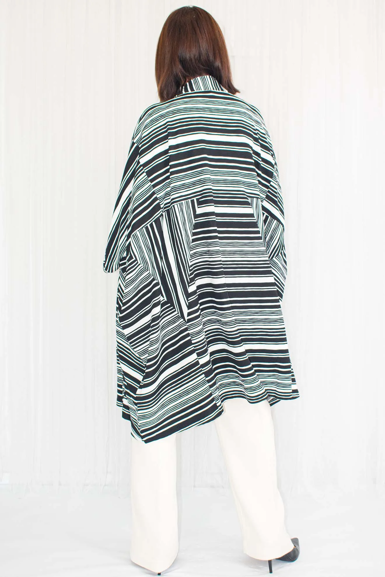 Zaria Stripe Batwing Slouch Jacket in Mono